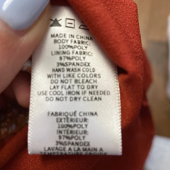 Paper crane patterned skirt. Brand new with tags - Picture 5 of 5